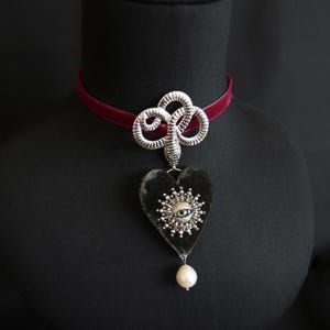Statement evil eye heart choker necklace with baroque freshwater pearl