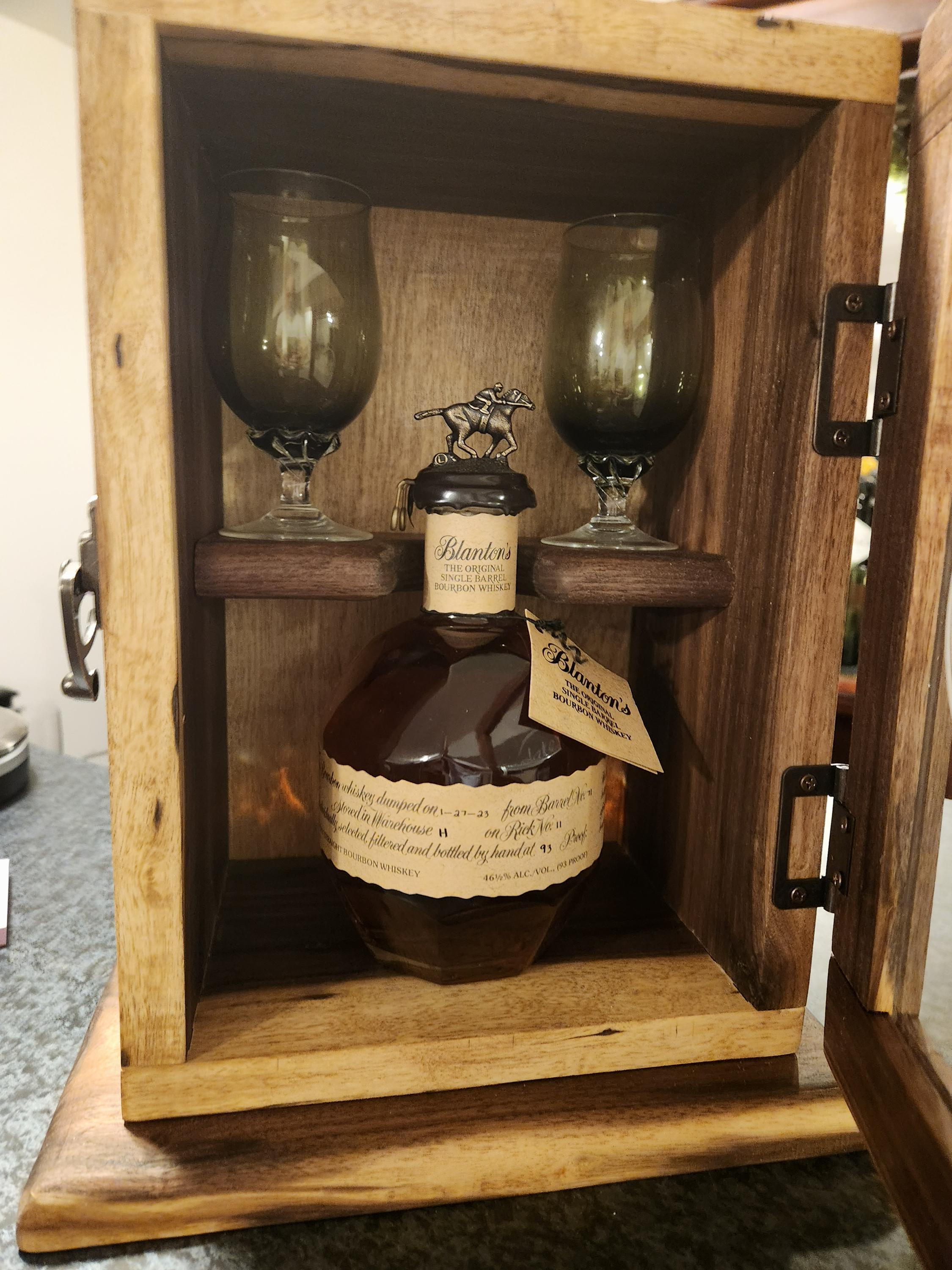 Custom Wooden Liquor Gift Box – Personalized Bar Storage - Etsy