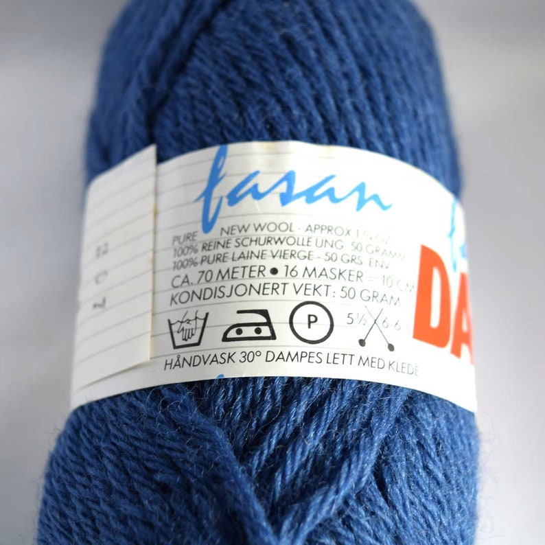DALE GARN Fasan Yarn - 18 x 50g skeins (900g total) Blue Norwegian Yarn - Scandinavian Pure Wool Vintage - Retro - Yarn - Knitting, Crochet