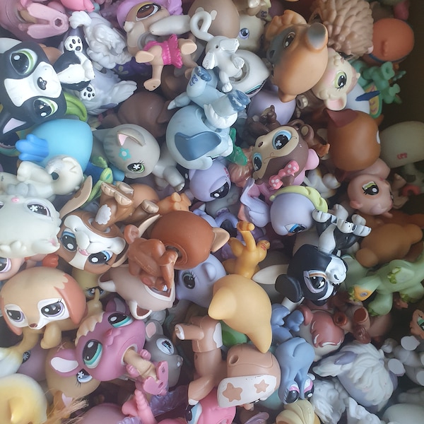 LPS | Lot of 5 random pets (includes 1 cat/dog) | *Damaged/Blemished* | authentic Littlest Pet Shop