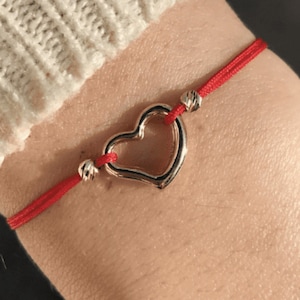 Dainty 14K Solid Gold Heart Bracelet / Open Heart Bracelet / Everyday Jewelry / Valentine Day Gift / Gift For Her / Mothers Day Gift