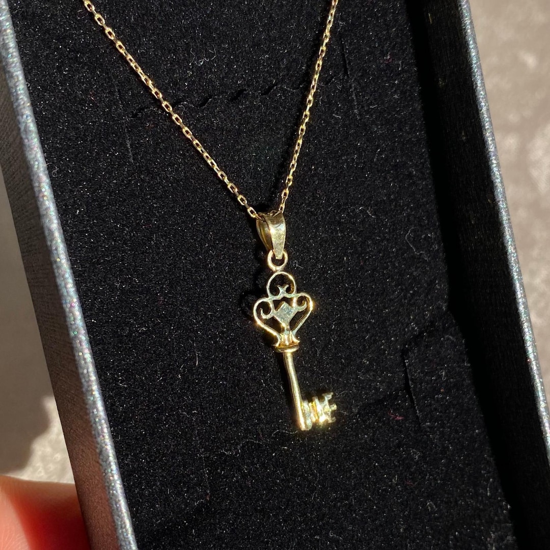 14K Solid Gold Key Necklace Lucky Charm Pendant - Valentine’s Day Gift ...