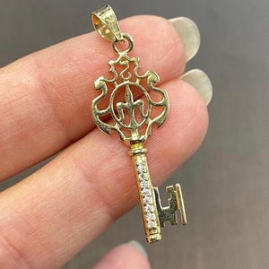 14 kt massief gouden sleutel hanger ketting in antieke stijl 3,8 cm - verjaardagscadeau