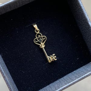 Key Pendant 14K Solid Gold / Antique Key Pendant / Best Gift for Her ...