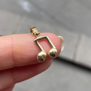 Music Note Pendant 14K Solid Gold / Musical Note Necklace / Musician Gift / Music Note Charm / Birthday Gift / Unique Design by Likya
