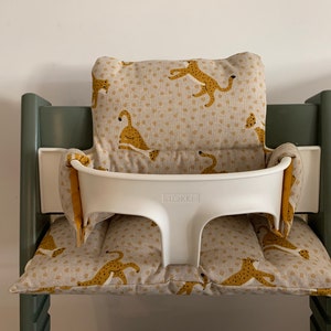 Ensemble de coussins Stokke Tripp Trapp avec chaise haute Stokke panthère - tissu décoratif de luxe