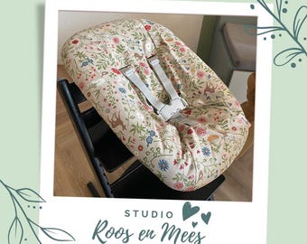 Linen-look newborn cover for Stokke Tripp Trapp© – linen look – wildflowers
