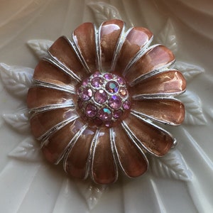 デイジー♥️ Vintage Daisy Flower Brooch 20 - 348 - Etsy