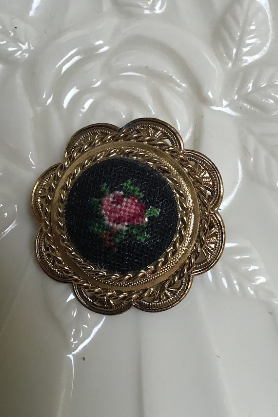 Rose brooch Vintage cameo embroidery rose Fashion… - image 1