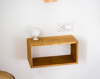 Wall bedside table in solid oak with french cleat system