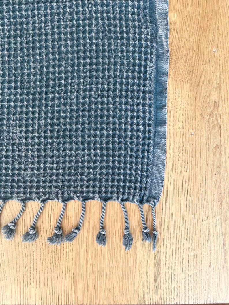 Charcoal Waffle Turkish Hand Towel | Handwoven Organic Turkish Cotton