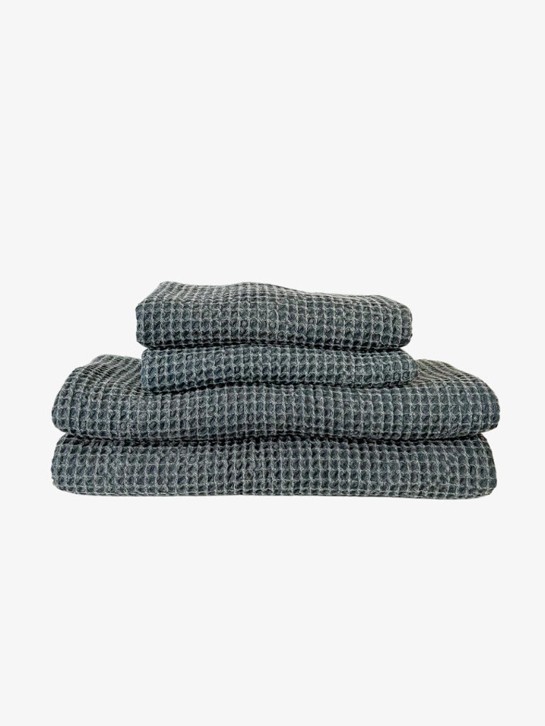 Charcoal Waffle Turkish Hand Towel | Handwoven Organic Turkish Cotton