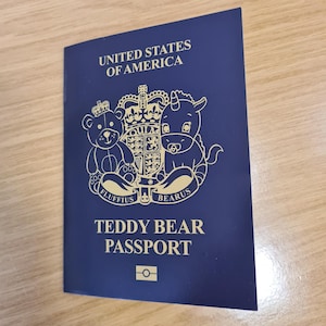 American Teddy Bear Passport - gepersonaliseerd paspoort voor Amerikaanse teddyberen, inclusief foto, naam en geboortegegevens!