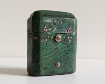 Beautiful Georgian shagreen perfume bottle holder box