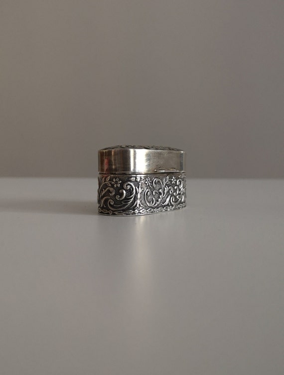 Vintage beautiful silver ring box - image 4