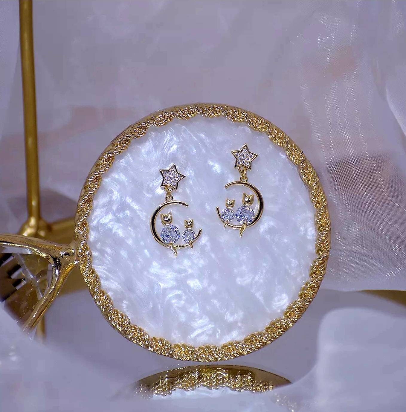 Fashion Women Crystal Adorable Animal Cat Korean Zircon Long Earrings Jewelry Fashion Women Crystal Adorable Animal Cat Korean Zircon Long Earrings Jewelry