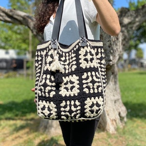 Black and White Crochet Bag, Boho Bag, Vintage Bag, Bag for Woman, Gift For Her, Large CrochetTote Bag, Black Bag, Shoulder Bag, Hobo Bag image 1