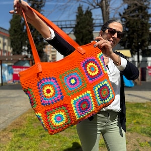 Gehäkelte große Tasche, Geschenk für Mama, Oma Quadratische Tasche, afghanische Tragetasche, Geschenk für sie, Frau Geldbörse, häkeln Tote Schultertasche, täglich benutzt