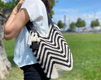 Black And White Bag, Granny Square Crochet Bag, Crochet tote Large Bag,Knitted  Cotton Bag, Festival Bag, Vintage Style Bag, Gift For Women