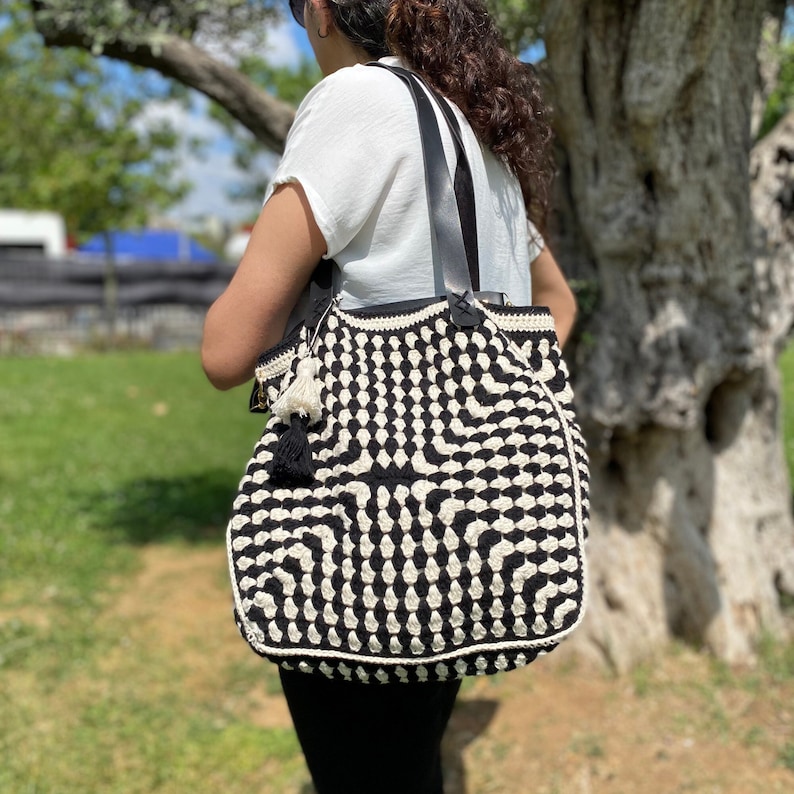 Black and White Crochet Bag, Boho Bag, Vintage Bag, Bag for Woman, Gift For Her, Large CrochetTote Bag, Black Bag, Shoulder Bag, Hobo Bag image 1