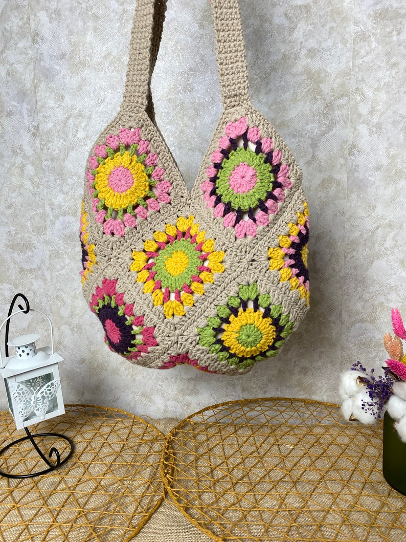 Crochet shoulder bag, Granny square bag, Gift For Birthday, Bohemian style purse, Sunflower vintage bag, Afghan Bag, Gift for Woman purse Bag2