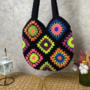 Crochet Tote Bag, Boho Bag, Handmade Purse, Shoulder bag, Day Bag, Cotton Bag, Woman Bag, Crossbody Bag, Granny Square Bag, Hippie Tote Bag image 3