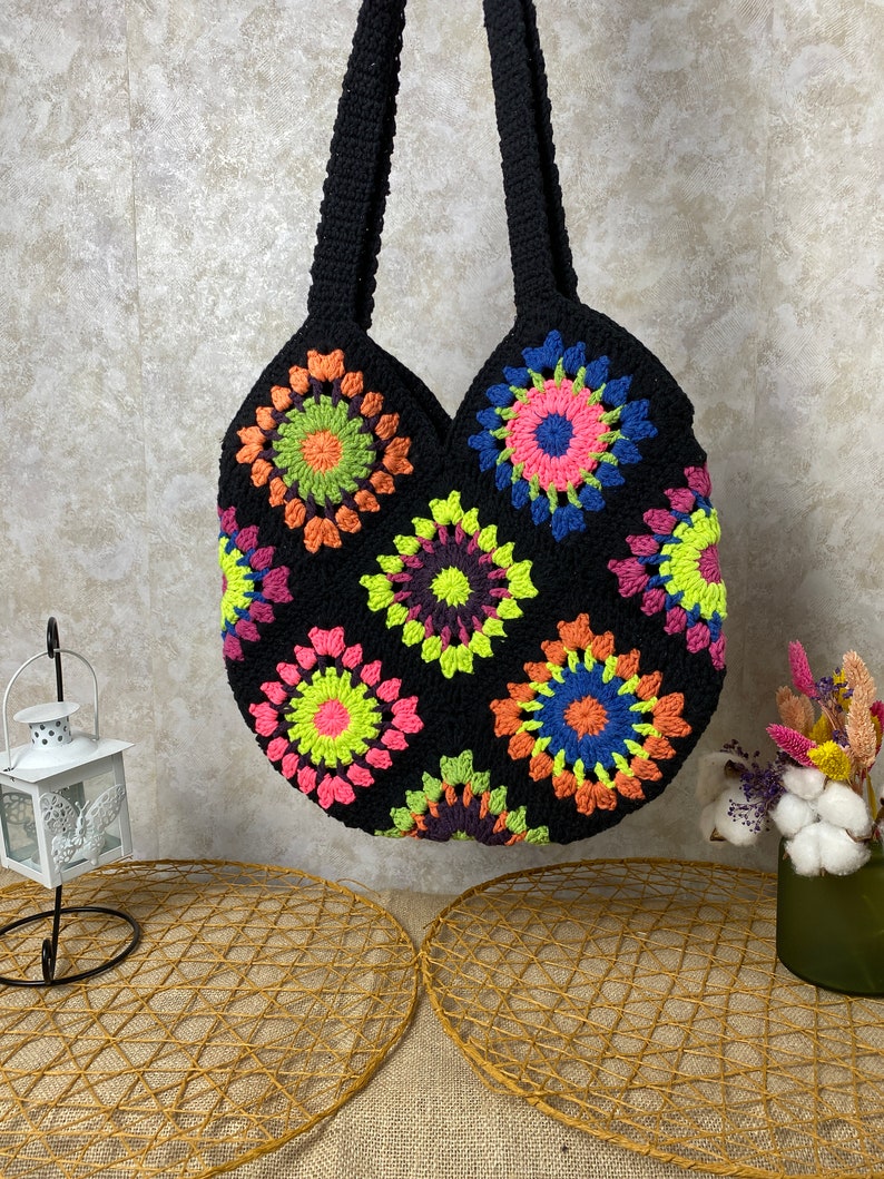 Crochet Tote Bag, Boho Bag, Handmade Purse, Shoulder bag, Day Bag, Cotton Bag, Woman Bag, Crossbody Bag, Granny Square Bag, Hippie Tote Bag image 3