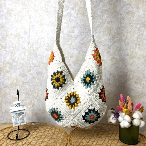 Virkad axelväska, Mormors fyrkantiga väska, Boho-väska, Present till mamma, Solros vintageväska, Afghansk väska, Present till henne, Damväska