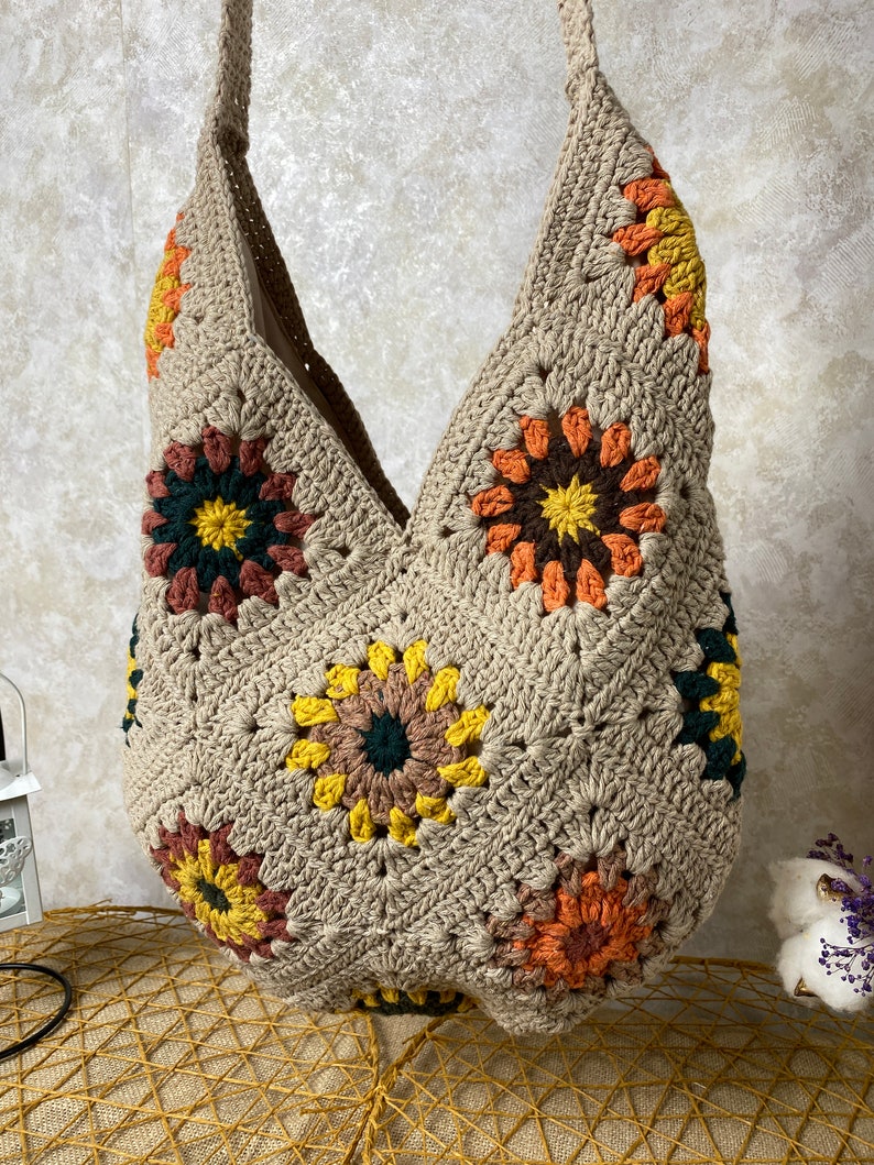 Crochet shoulder bag, Granny square bag, Bohemian style purse, Gift for mother, Sunflower vintage bag, Afghan Bag, Gift for her, Woman purse image 8