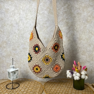 Boho bag, Hobo Bag, Crochet Shoulder Bag, Woman Purse, Granny Square Bag, Gift For Birthday, Bohemian  Bag, Sun Flower Bag, Handmade Bag