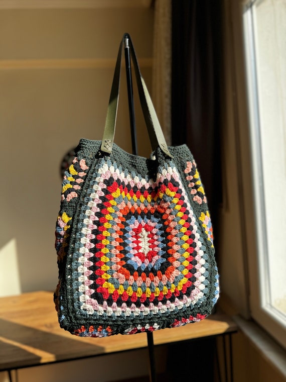 【PORTERNA】Granma square tote bag Crochet Granny Square Bag, Gift for Mom, Sunflower Large Bag