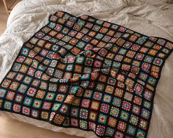 Virkad filt, Sovrumsinredning, Vintage överkast, Grovstickad filt, Mormors Square Soffa Sjal