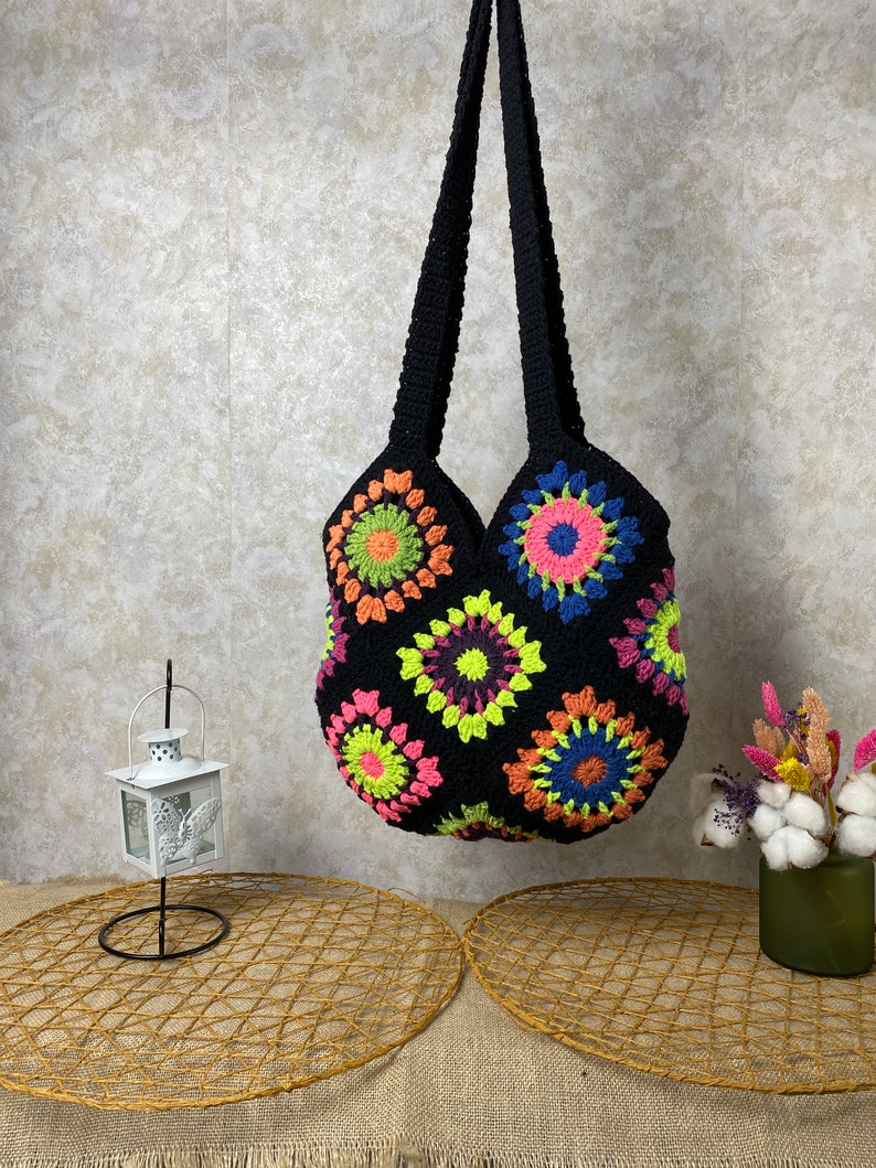 Crochet Tote Bag, Boho Bag, Handmade Purse, Shoulder bag, Day Bag, Cotton Bag, Woman Bag, Crossbody Bag, Granny Square Bag, Hippie Tote Bag image 4