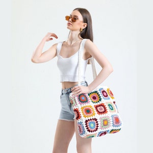 Crochet Bag, Crochet Purse, Granny Square Woman Bag, Crochet tote Bag, Retro Bag, Hippie Bag, Gift for Her, Boho Bag, Vintage Style Bag image 8