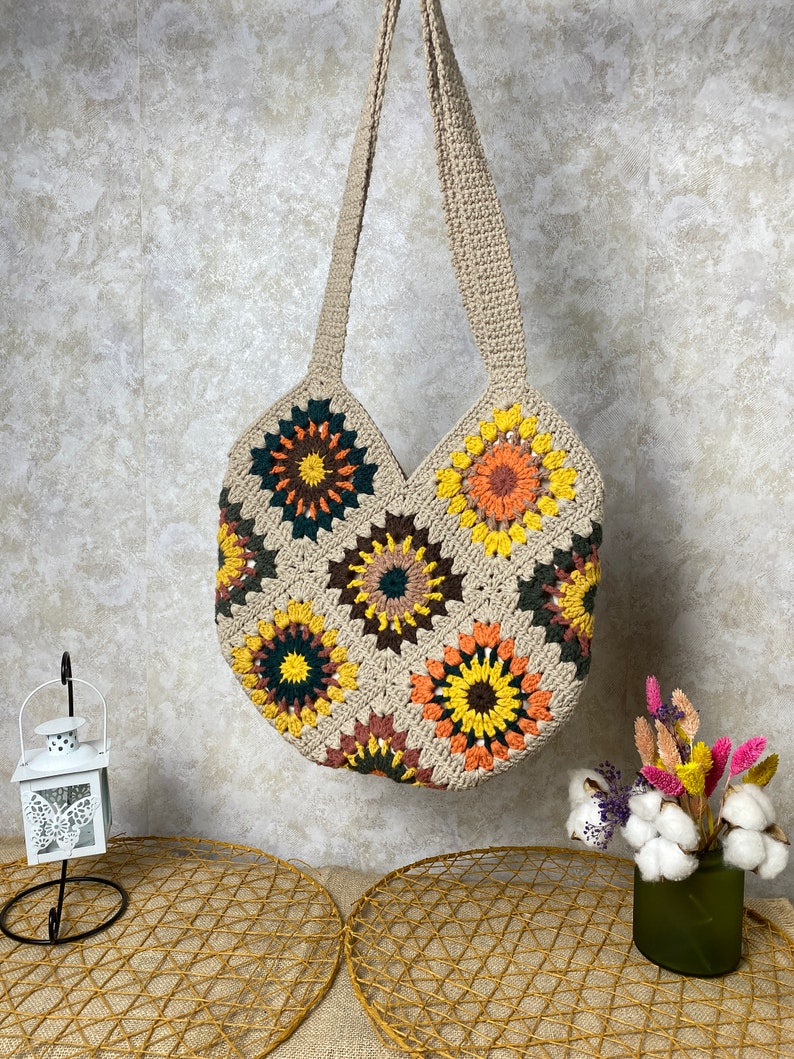 Crochet shoulder bag, Granny square bag, Gift For Birthday, Bohemian style purse, Sunflower vintage bag, Afghan Bag, Gift for Woman purse Bag7