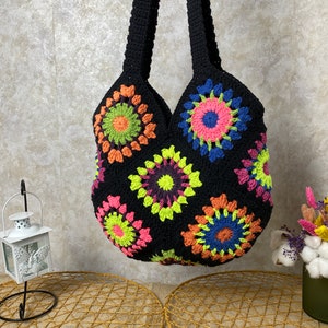 Crochet Tote Bag, Boho Bag, Handmade Purse, Shoulder bag, Day Bag, Cotton Bag, Woman Bag, Crossbody Bag, Granny Square Bag, Hippie Tote Bag image 5