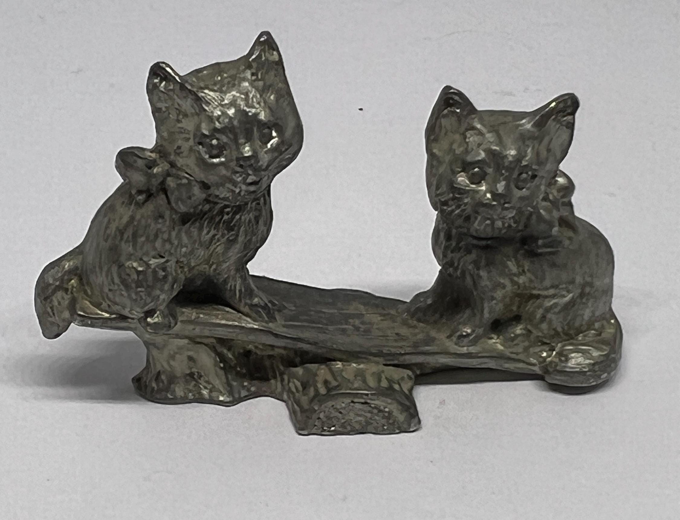 Statue de Figurine de Singe en résine sur la balançoire pour la Maison
