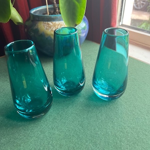 Beautiful teal blue hand blown glass posy vase. Vintage glass bud vase. Blue green glass vase Flower lover gift. 3 available Sold separately