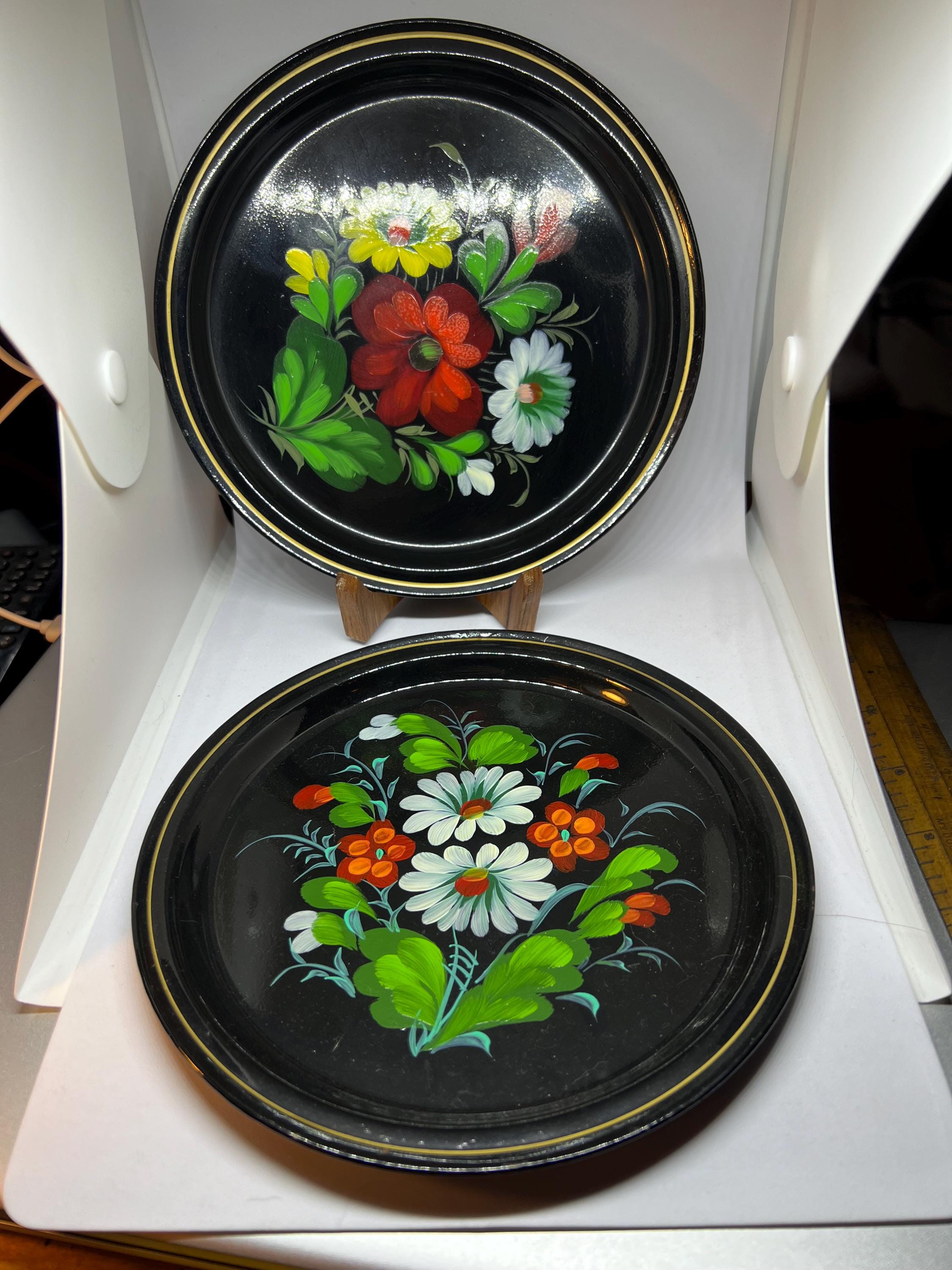 Vintage Russian Tole Ware Metal Plates. Russian Zhostovo Folk Art
