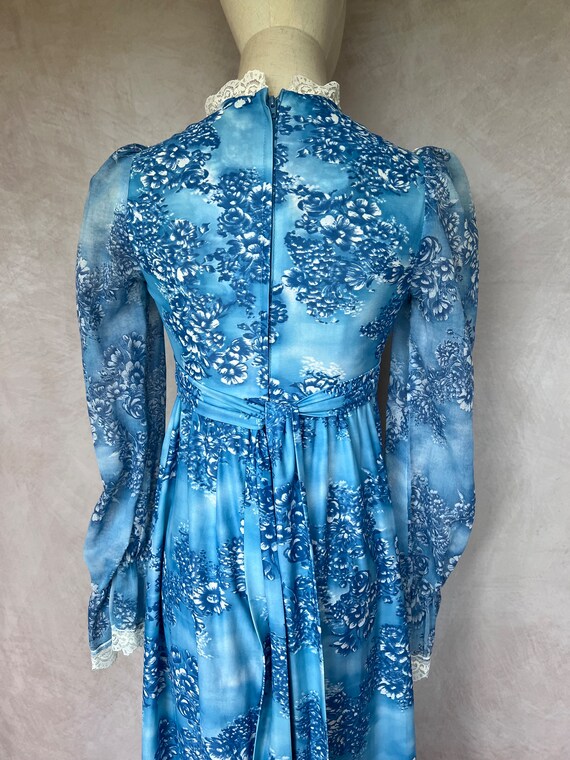 Vintage Gunne Sax Lace Style Dress - image 6