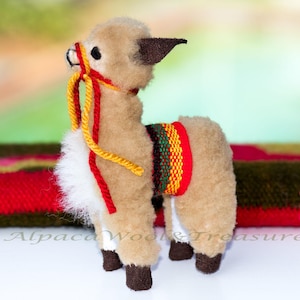 Alpaca baby Ornament Charm Vicuña figure Cusco Peru gift Wholesale