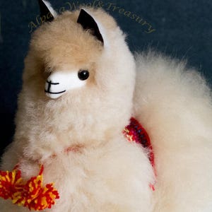 Fluffy Alpaca 7in Tall handmade Fur Plush Peruvian Stuffed Gift Doll Wholesale Alpacas charm