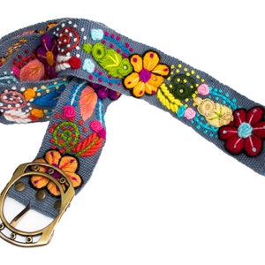 Embroidered in bloom Belt Handmade from Alpaca Wool Floral stitched belt