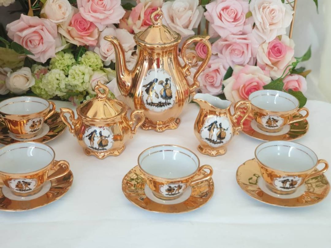 Vintage Bavaria Golden Mocca Tea Set Courting Couple. Decorated With 24 ...