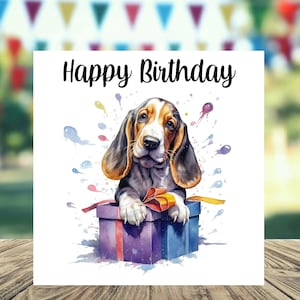 Carte d'anniversaire Basset Hound Dog 6 x 6 po. - Cadeaux et designs avec empreintes d'étoiles. De la place pour votre propre message à l'intérieur. Peut être personnalisé.