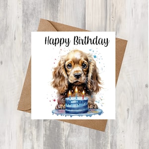 Carte d'anniversaire de chien cocker américain de 15 x 15 cm par Starprint Gifts and Designs. De la place pour votre propre message à l'intérieur. Peut être personnalisé.