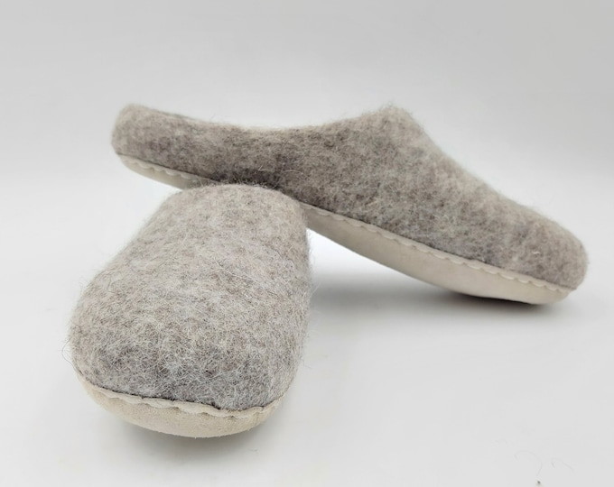Beautiful Hygge Felted Wool Slippers, Indoor Shoes Handmade from Organic Wool, Comfy Mules Shoes for Women, Unisex Housewarming Gift For Her