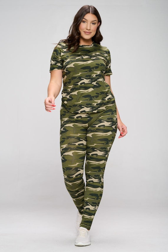 Plus Size Camo Leggings Top Mask 3 Piece Set