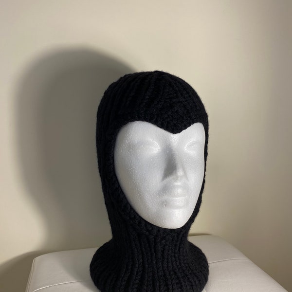 Handmade balaclava / Heart balaclava in 100% merino wool / Heart balaclava / Black balaclava / Cagoule en laine / Italian craftsmanship