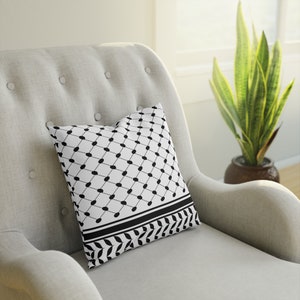 Keffiyeh Style Cushion